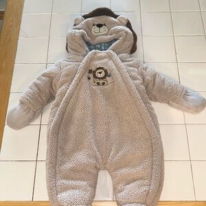 Baby snowsuit